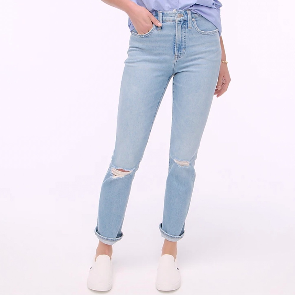 NWT J. Crew The Essential Straight Jean Size 27